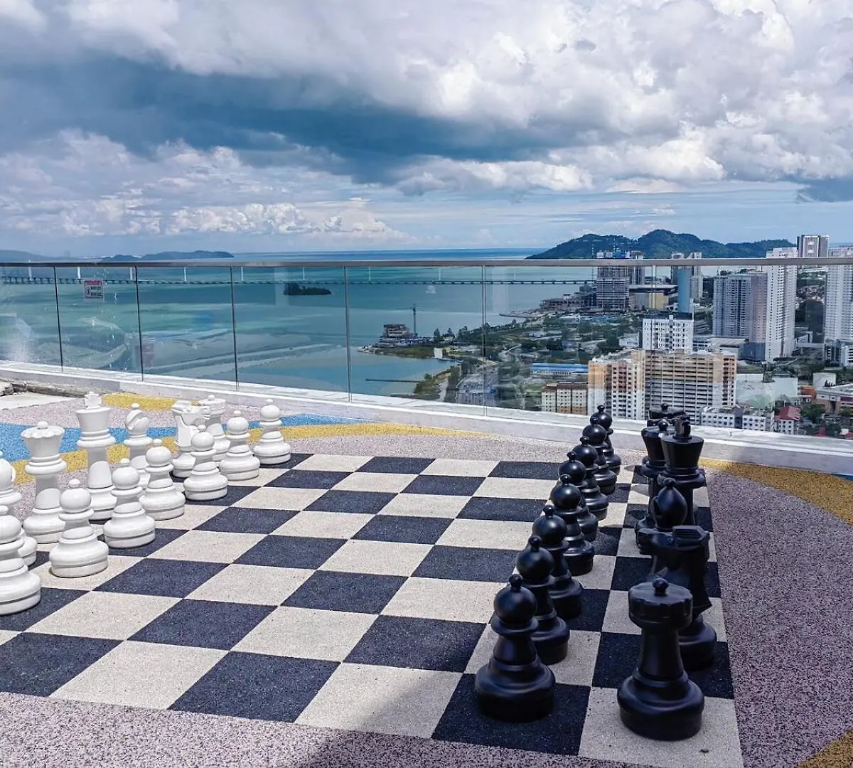 Urban Suites Jelutong Georgetown 2Br Leisure City Night View Malaysia